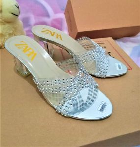 Sandal Hak Kaca SILVER/Hils Wanita Sepatu Hak Tali/Sandal Hak Murah/Hils Hak Tahu