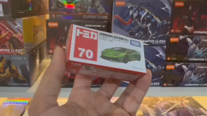 Mô Hình Xe Tomica No.70 Lamborghini Aventador SVJ - Siêu Xe Thể Thao Tỷ Lệ 1/68
