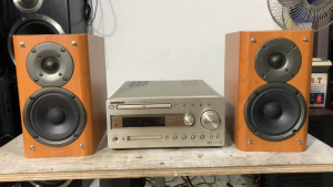 Bán Bộ dàn nghe nhạc cực vip Hi-Fi KENWOOD R - K700 loa LS - K701 hát cực hay Zin sài điện 110v