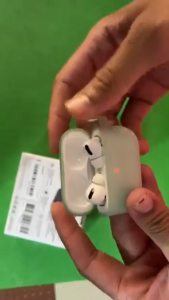 [ ORI ] Rhinoshield @irpods Pro 2 Case - Shockproof Protective Case with Carabiner