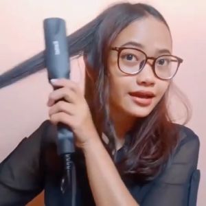 2in1 KM-329 Flat Hair Straightener And Hair Curler 10 Saat Fast Heating 4 Gear Temperature Control Hair Curler Curly Hair Iron Negative Ion Pelurus Rambut 卷发棒直发棒