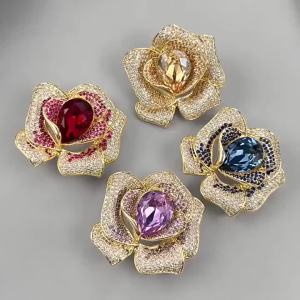 Rhinestone Crystal Flower Brooch Jewelry Pin For Women Coat Clothing Decoration Gift