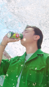 [SALE 15.12] Thùng 24 Chai Nước Ngọt Giải Khát Có Gaz 7Up (390ml/chai)