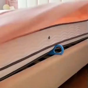 (EXTRA STRONG PVC) WJS Mattress Lifter Mattress Raiser Ergonomic Mattress Wedge Elevator Elevator Bed Making & Mattress Lifter Bed Moving Tool Laying Bed Sheet Easy Pengangkat Tilam Pengemas Katil 床垫整理抬高器 [FREE RM 50 VOUCHER]