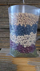 ถั่ว5สี น้ำหนัก 1กิโลกรัม ถั่ว ถั่วธัญพืชมีประโยชน์ ช่วยปรับสมดุลในร่างกาย มีถั่วดำจีนถั่วขาวตาดำถั่วเขียวถั่วเหลืองและถั่วแดง