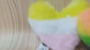 Keychain Bulu Colorful Heart Gantungan Kunci Love Bulu Warna Warni