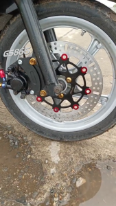 Big Disc 260mm  With Bracket 3HOLES BRACKET MIOi125 /MIOGEAR /M3 /SOULi125 /FAZZIO /MIO GT/GRAVIS