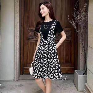 Váy Midi Chữ a Họa Tiết Hoa Màu Đen Rộng Rãi Cho Nữ Mùa Hè 2022 Váy Hai Mảnh Giả Kiểu Pháp Có Dây Đeo Cổ Tròn