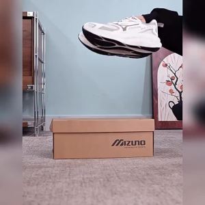 Mizuno | Giày Chạy Bộ Chống Sốc