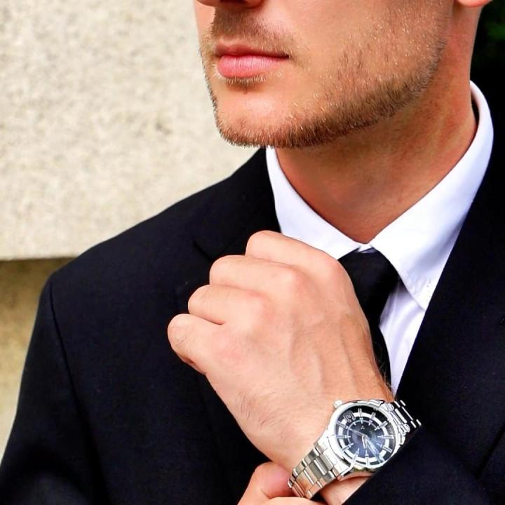 SPARTA Gift Box Original Swiss Design Black Dial Alloy Sliver Watchband  Dress Formal Dress Quartz Watch For men Lazada PH