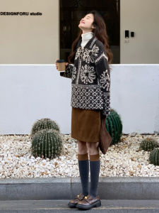 YUEZHONGWEI | Vintage Nordic French Lapel Autumn Winter Thick Sweater