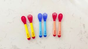 Murah Banget - Sendok Makan Bayi Silikon / Sendok Makan Bayi / Sendok Makan Bayi Sensor Panas / Sendok Silikon Bayi Sendok dan Garpu