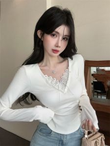 GUZILIAN | Chic Lace Trim Splice V-neck Long Sleeve Slim Fit Base Shirt Korean Style Pure Desire With Chest Pad Bottoming Shirt