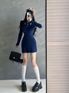 ชุดเดรสคอโปโลแขนยาวกระโปรงทรงเอผ้ากระดาษสำหรับผู้หญิงฤดูใบไม้ร่วงใหม่ ชุดเดรสกระโปรงทรงเอเอวสูง แฟชั่นสตรีทสไตล์เกาหลี