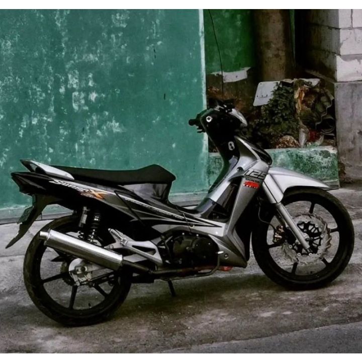 STRIPING STANDAR ORI LIST STIKER SUPRA X 125 D TAHUN 2007 SILVER STIKER