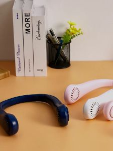 2023 พัดลมแบบแขวนคอกีฬากลางแจ้งพัดลมพกพาขนาดเล็กแบบพกพาขนาดเล็กที่สร้างสรรค์ USB พัดลมพกพาตารางแฟน พัดลมคล้องคอ