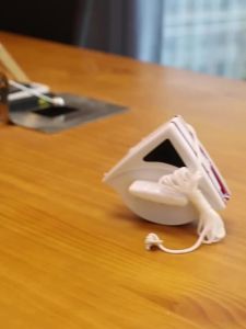 New 3-30mm Magnetic Glass Window Cleaning Tool Automatic Water Discharge Double-layer Wiper Household Special Window Cleaner