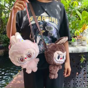 🎁 กระเป๋าสะพาย ตุ๊กตา Monster นุ่มมือ สายปรับความยาวได้ ใส่ของได้เยอะ ขนาด 10*8 นิ้ว