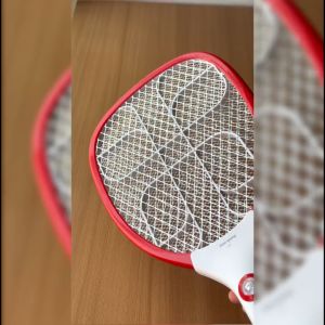 Vợt muỗi Điện Quang ĐQ EMR02 WR tích hợp đèn chiếu thu hút muỗi (màu trắng đỏ) - Hàng chính hãng