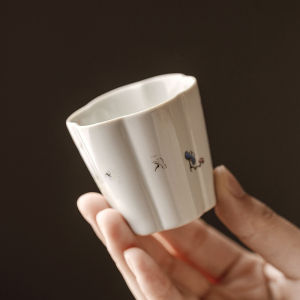 ชุดชาเซรามิกทำมือ แก้วชงชา กาน้ำชา แก้วชงชา ดอกไม้เล็ก แก้วชงชาสำหรับเจ้าของบ้าน ชุดชาแบบเรียบง่าย