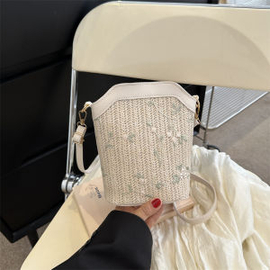 Special-Interest Design Bag Womens 2023 New Arrival Fancy Stylish Textured Crossbody Bag Internet Hot Woven Bucket Bag