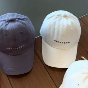 Mang247 หมวกแก๊ป หมวกแก๊ปเบสบอล ปัก Challenge (มี 5 สีให้เลือก)