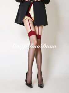 เซ็กซี่ ขอบแดง สีดำ ถุงน่องชิ้นเดียว สายคล้อง ถุงเท้า ถุงเท้ายาวถึงเข่า ถุงเท้ายาวเกินเข่า ผ้าไนลอนบางเฉียบสีบริสุทธิ์ใช้ในบ้าน