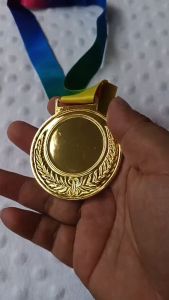 Medali Emas Penghargaan Kejuaraan Motif POLOS Bahan Logam Aloy Zink