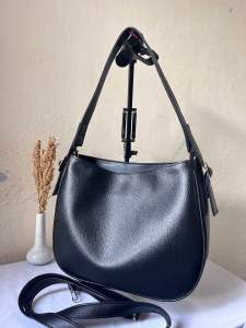 Renata by Viona - Tas Selempang Wanita SlingBag Simple Mewah 3 Ruang