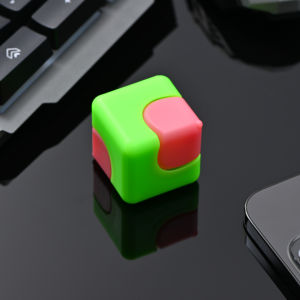 Đồ Chơi Giải Trí Trí Tuệ Cho Trẻ Em Quà Tặng Cho Tuổi Thơ Đồ Chơi Xoay Ngón Tay Sáng Ban Đêm Đồ Chơi Xếp Hình Khối Lập Phương Có Thể Tháo Rời