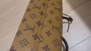 Fashion Korean Sling Bag: A High-Quality Leather Handbag & Free Dustbag