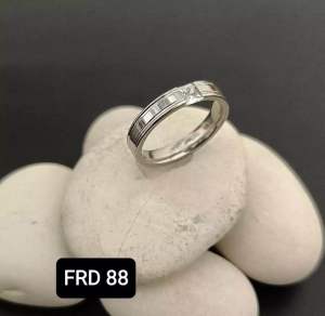 Cincin Pria Wanita Single Tunangan Nikah Kawin Zirconia P-8