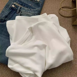 เสื้อยืดคอกลมแขนยาวขนแกะหนาสำหรับผู้หญิง เสื้อชั้นในฤดูใบไม้ผลิแบบลำลอง สไตล์เกาหลี เสื้อชั้นในแบบสวมใส่หลายชั้น