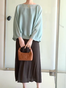 Áo lò xo ly nhuyễn phối tay dài cánh dơi freesize co dãn nhiều - 55KG.LINH