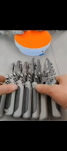 32in1 คีมปลอกสายไฟ นำเข้าจากเยอรมัน คีมปอกสายไฟ ประหยัดแรง1000 เท่า คีมช่างไฟฟ้า ตัดได้ทั้งสายอ่อนและสายแข็งคีมอเนกประสงค์ สามารถใช้ เป็นประแจได้ด้วย คีม คีมปอกสายไฟแท้ ปอกสายไฟ คีมตัดสายไฟ คีมย้ำ หางปลา คีมเอนกประสงค์ เครื่องตัดลวด คีมย้ำสายไฟ คีมดึงลวด