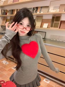 GUZILIAN | Slimming Long Sleeve Base Shirt Heart Shape Color Block Trendy Womens Autumn Winter Fashionable T-Shirt Casual Commute Style