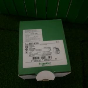 Khởi động từ LC1DT40BL Schneider 4P 40A coil 24Vdc