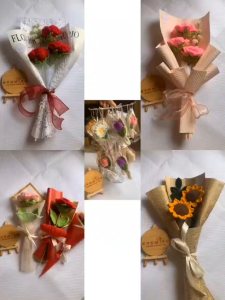 Crochet Flowers Gift Bouquet 💐Pick Your Colors & Design | Handmade Gift | Made to Order | Gyumiru Handicrafts