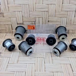 BUSING BUSHING BOSH SAYAP ATAS BAWAH KIRI KANAN 1SET HILUX VIGO 1SET 8PCS