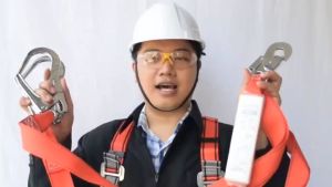 LANYARD 2 Hooks and Karabiner สายโยงตัวกันตก 2 ตะขอ กับ คาราไบเนอร์