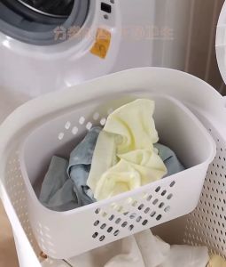 Small Home Bedroom Bathroom Divider basket Clothes Storage Basket Plastic  Toilet  Dirty Clothes Storage Basket