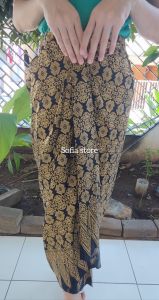 Rok Batik Katun Panjang Jadi Pinggang Karet Bawahan Kebaya Moderen Mikha