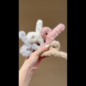 B.F. Soft Furry Hair Claws Big Clamps Faux Fur Hair Clips Sweet Plush Hair Crabs Clip for Girls