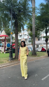 Bộ Linen tưng premium quần ống 30 lưng thun mix áo sát nách. JUNE LINEN S19.