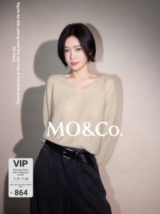 MO&Co. | Elegant Design Spring And Autumn Knitwear