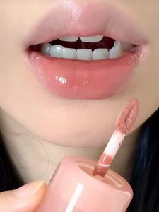 Hydrating & Whitening Lip Balm