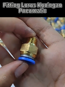 Fitting Lurus Pneumatic Kuningan Slip Lock Drat Luar / Male Ukuran M5 1/8 1/4 3/8 1/2 3/4
