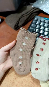 ET08 Kaos kaki anak bayi perempuan umur 0-3 Tahun motif Bunga raffle panjang sebetis cute - Baby kids girls socks flower kriwil fashion korean