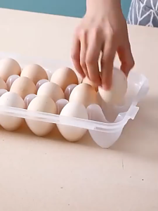 BDO กล่องเก็บไข่พร้อมฝาปิด ตู้แช่ในครัวแบบซ้อนกันได้