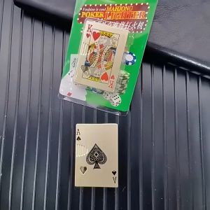 Bật Lửa Gas Khò  Lá Bài Lộ Thiên Có Đèn  ( có hộp )